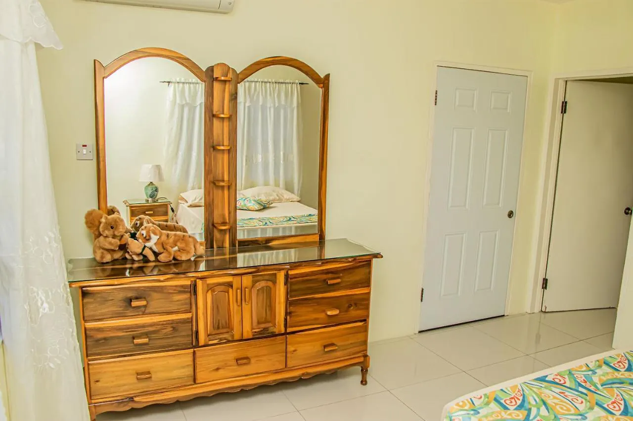 Carnation 156 Apartment Montego Bay